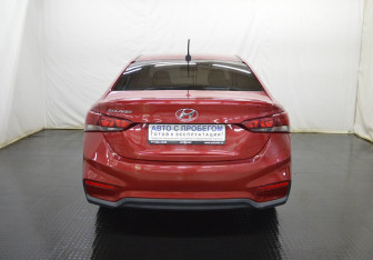 Подержанный автомобиль Hyundai Solaris Sedan 2018 года (6 фото)