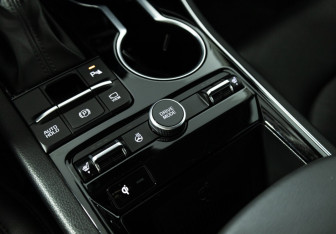 Подержанный автомобиль Kia K5 2021 года (23 фото)