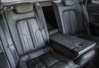 Подержанный автомобиль Audi A6 Sedan 2021 года (31 фото)