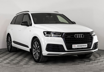 Подержанный автомобиль Audi Q7 2016 года (3 фото)