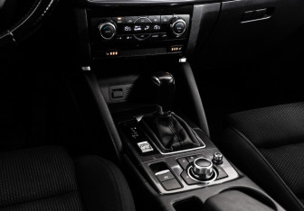 Подержанный автомобиль Mazda CX-5 2016 года (13 фото)