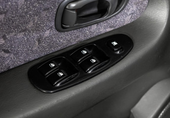 Подержанный автомобиль Kia Spectra Sedan 2006 года (12 фото)