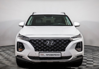 Подержанный автомобиль Hyundai Santa Fe 2019 года (2 фото)