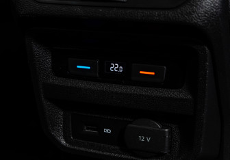 Подержанный автомобиль Volkswagen Tiguan 2020 года (23 фото)