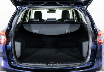 Подержанный автомобиль Mazda CX-5 2016 года (21 фото)