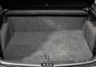 Подержанный автомобиль Volkswagen Golf Hatchback 2007 года (15 фото)