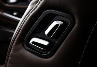 Подержанный автомобиль Exeed VX 2023 года (33 фото)