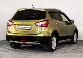 Подержанный автомобиль Suzuki SX4 Hatchback 2014 года (5 фото)