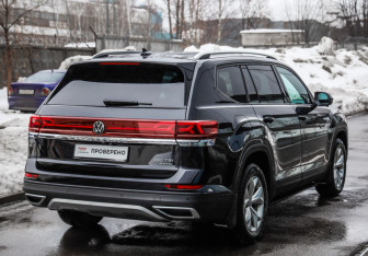 Подержанный автомобиль Volkswagen Teramont 2021 года (6 фото)