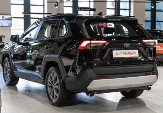 Новый Toyota RAV4 2025 (9 фото)