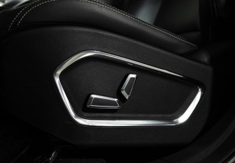 Подержанный автомобиль Geely Atlas Pro 2024 года (20 фото)