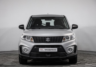 Подержанный автомобиль Suzuki Vitara 2020 года (2 фото)