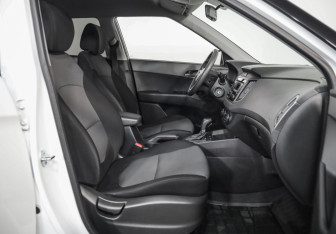 Подержанный автомобиль Hyundai Creta 2020 года (17 фото)