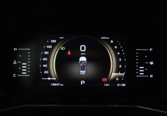 Подержанный автомобиль Geely Atlas Pro 2022 года (20 фото)