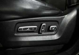 Подержанный автомобиль Hyundai ix55 2011 года (15 фото)