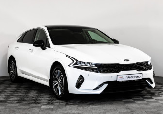 Подержанный автомобиль Kia K5 2020 года (6 фото)