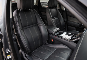 Подержанный автомобиль Land Rover Range Rover Velar 2019 года (25 фото)