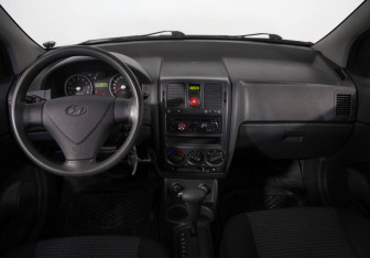Подержанный автомобиль Hyundai Getz 2009 года (9 фото)