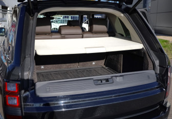 Подержанный автомобиль Land Rover Range Rover 2017 года (34 фото)