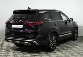 Подержанный автомобиль Chery Tiggo 8 Pro 2022 года (5 фото)