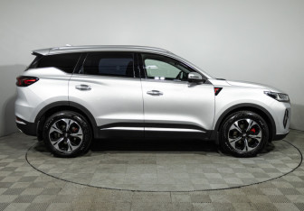 Подержанный автомобиль Chery Tiggo 7 Pro Max 2023 года (4 фото)