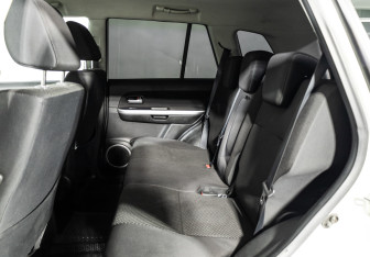 Подержанный автомобиль Suzuki Grand Vitara 2011 года (10 фото)