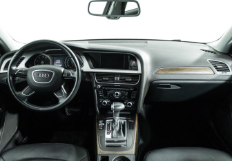 Подержанный автомобиль Audi A4 Sedan 2015 года (13 фото)