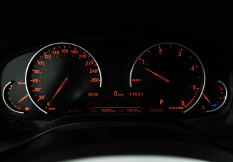 Подержанный автомобиль BMW X4 2019 года (12 фото)