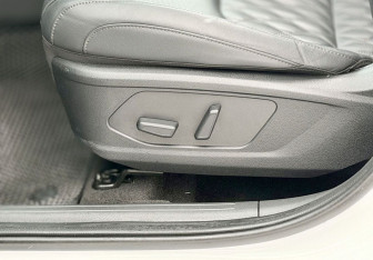 Подержанный автомобиль Kia Sportage 2025 года (21 фото)