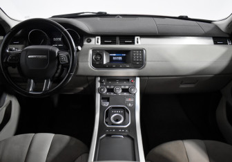 Подержанный автомобиль Land Rover Range Rover Evoque 2012 года (14 фото)