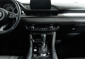 Подержанный автомобиль Mazda 6 Sedan 2019 года (14 фото)