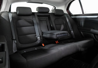 Подержанный автомобиль Skoda Superb Liftback 2014 года (19 фото)