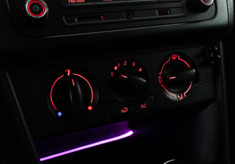 Подержанный автомобиль Volkswagen Polo Sedan 2013 года (15 фото)