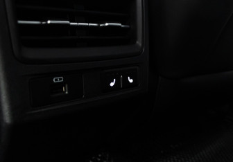 Подержанный автомобиль Omoda C5 2023 года (25 фото)