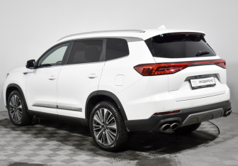 Подержанный автомобиль Chery Tiggo 8 Pro Max 2023 года (7 фото)