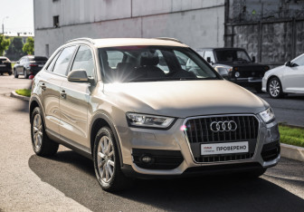 Подержанный автомобиль Audi Q3 2013 года (5 фото)