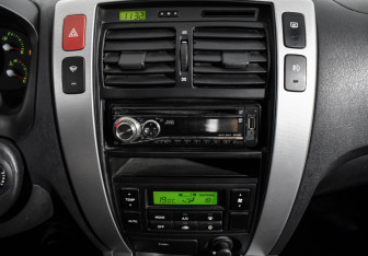 Подержанный автомобиль Hyundai Tucson 2007 года (15 фото)