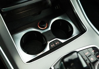 Подержанный автомобиль BMW X5 2020 года (18 фото)