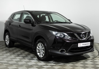 Подержанный автомобиль Nissan Qashqai 2014 года (3 фото)