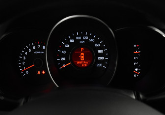 Подержанный автомобиль Kia Rio Sedan 2016 года (17 фото)