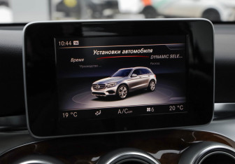 Подержанный автомобиль Mercedes-Benz GLC Coupe 2016 года (18 фото)