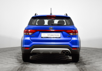 Подержанный автомобиль Kia Rio Hatchback 2019 года (6 фото)