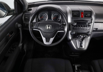 Подержанный автомобиль Honda CR-V 2008 года (11 фото)