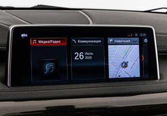 Подержанный автомобиль BMW X6 2017 года (18 фото)
