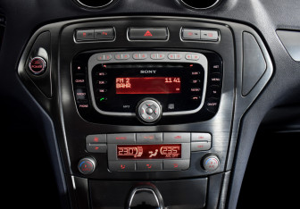 Подержанный автомобиль Ford Mondeo Sedan 2008 года (16 фото)