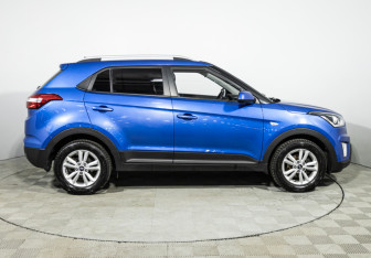 Подержанный автомобиль Hyundai Creta 2019 года (4 фото)