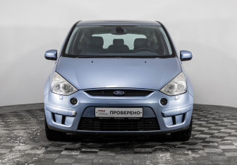 Подержанный автомобиль Ford S-MAX 2007 года (2 фото)