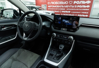 Новый Toyota RAV4 2025 (20 фото)