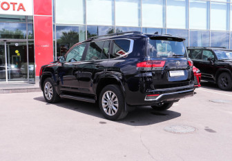 Новый Toyota Land Cruiser Suv 2026 (7 фото)