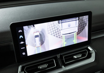 Подержанный автомобиль Haval H5 2024 года (15 фото)